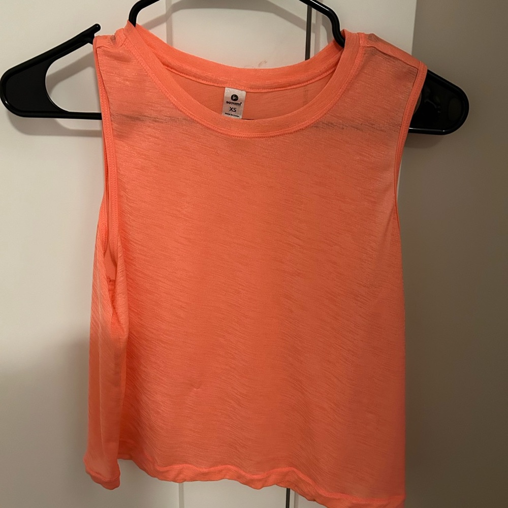 Workout top!